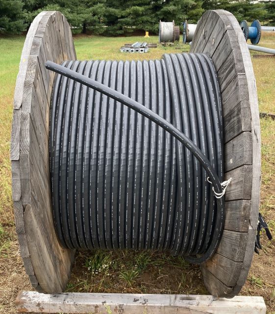 1936 Feet of 1/C 500 KCMIL Copper Wire (0055817500)